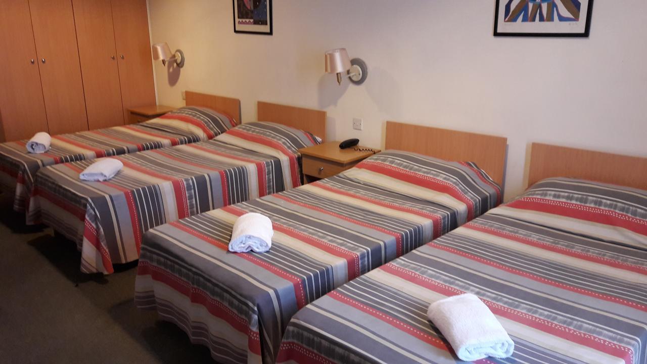 Tropicana Hotel Saint Julian's Eksteriør billede
