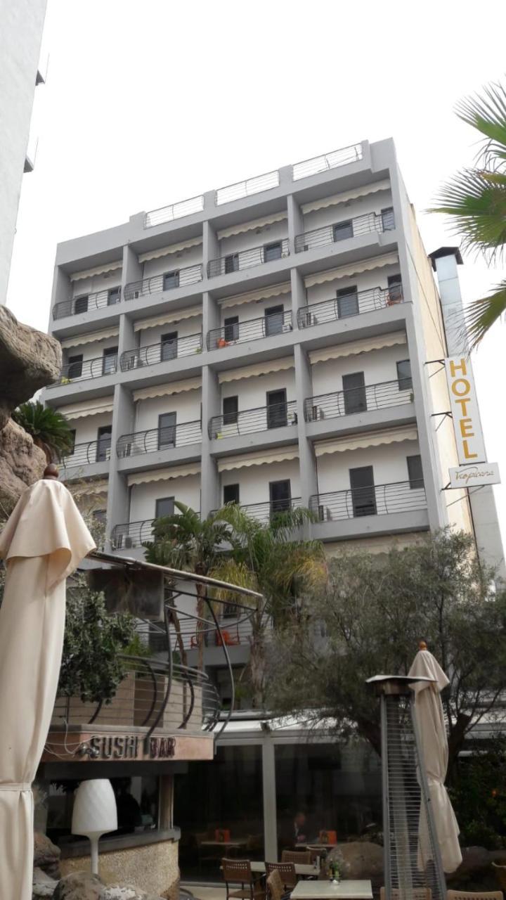 Tropicana Hotel Saint Julian's Eksteriør billede