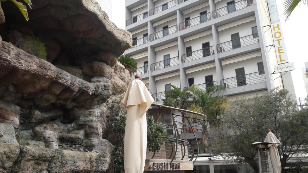 Tropicana Hotel Saint Julian's Eksteriør billede